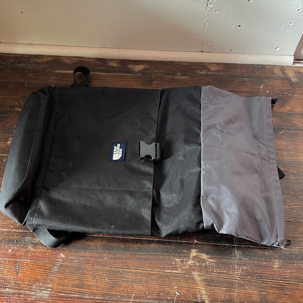 The North face Laptop Utility Backpack Bag - Picture 4 of 5